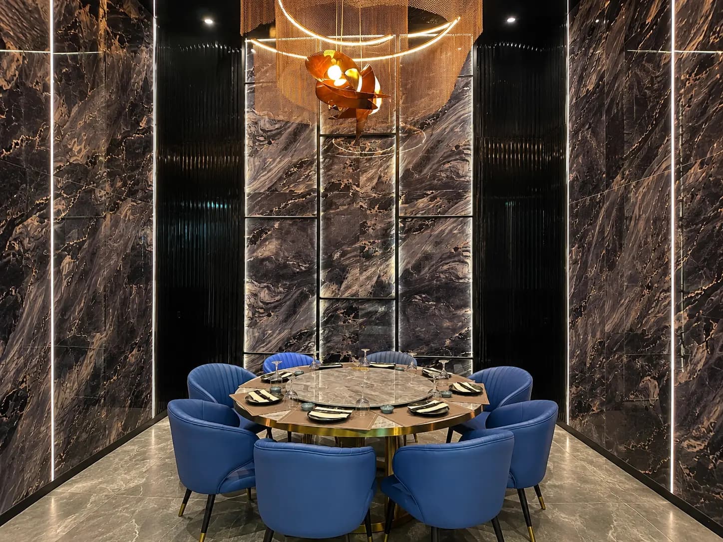 Sushi King guest area with elegant restaurant design